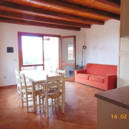 Silvaredda Trilo Apartment